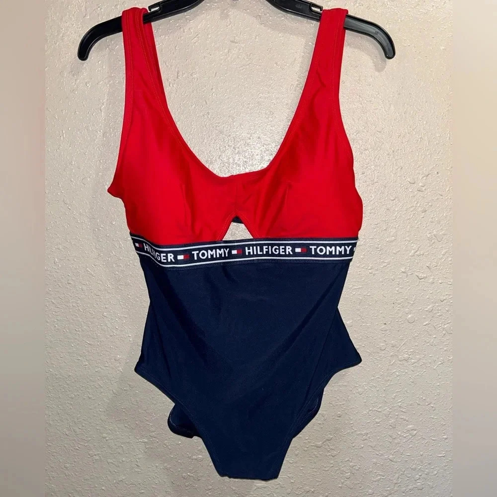 NWOT Tommy Hilfiger One Piece Swimsuit liner still attached. sz Large